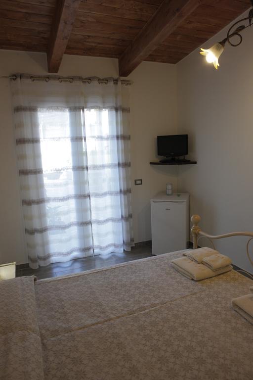B&B Terre Del Sinis Cabras Bilik gambar
